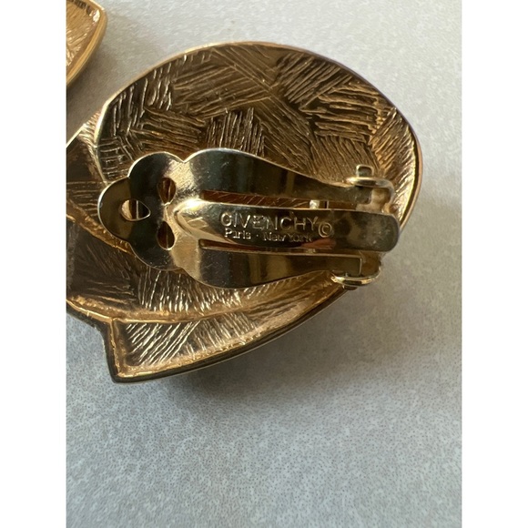 Vintage Givenchy Faux Pearl Earrings - Picture 4 of 6